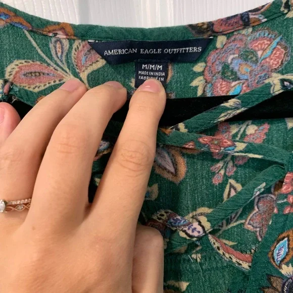 American Eagle green floral pleated tank plunge neckline sundress - Picture 4 of 6